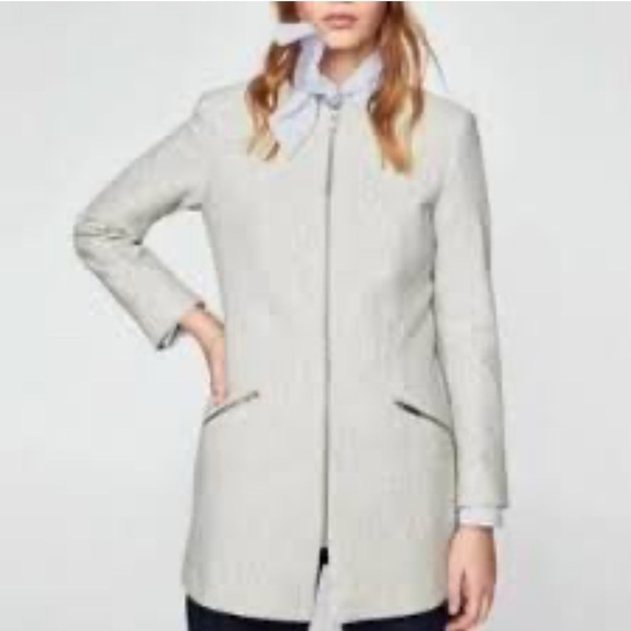 Zara Gray Blazer Structured Modern Silhouette - Picture 3 of 13